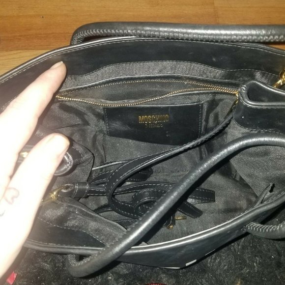 MOSCHINO Black Leather Logo Shoulder Bag - Picture 6 of 6